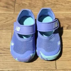 サマーシューズ
