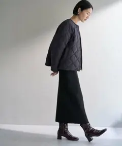 524y*美品 UNFILOアンフィーロ ポリエステルフォルム Ｉラインスカート