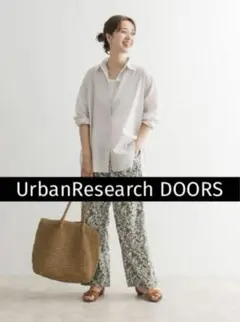 ✅美品 UrbanResearch DOORS 長袖 ボタンシャツ グレージュ
