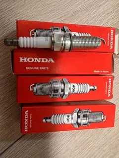 ホンダ純正部品　プラグ122905WJA01 4本セット新品　未使用品のサムネイル