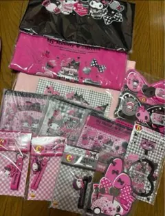 マイメロ クロミ メロクロ くじ トートバッグ キーホルダー 缶バッジ ポーチ