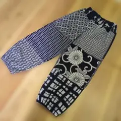 Item thumbnail for item fe57f205-7124-4539-927c-587bd80de14a