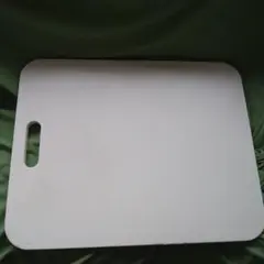 送料込！まな板ホワイトのサムネイル