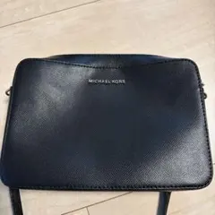 MICHAEL KORS ブラックショルダーバッグ