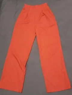 【最終価格】GU/夏/カラーパンツ/赤/スラックス/Sサイズ