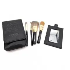 【美品】新品未使用　シャネルCHANEL メイクアップブラシセット　ミニサイズ