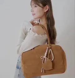 24時間以内発送 Chico チャーム付きスクエアボストンバッグ