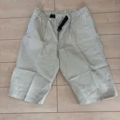 Nike ベージュ ショートパンツ　ハーフパンツ