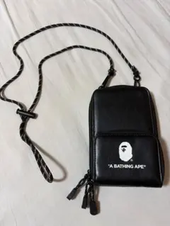 A BATHING APE スマホショルダーバッグ
