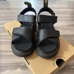Dr. Martens ブラック サンダル UK12 19cmのサムネイル