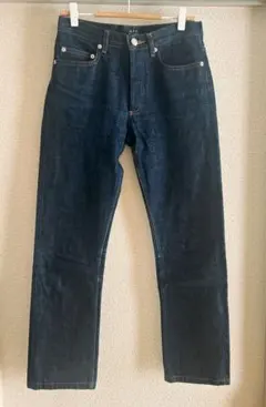 A.P.C NEWSTANDARDJEANCLASSIQUEのサムネイル