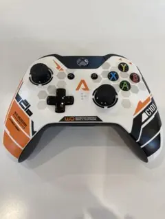 Xbox One タイタンフォール　ワイヤレスコントローラー