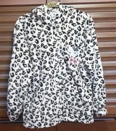うどん様専用❣CECIL McBEE ヒョウ柄ボアジップパーカー ハローキティ♥