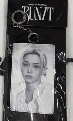 新品未開封トレカ付】StrayKids フィリックス カードホルダー