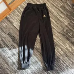 adidas 黒 ジャージパンツ M