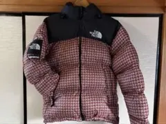 Supreme The North Face® Studded Nuptse