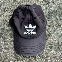 adidas アディダス ブラックベースボールキャップ 帽子 メンズ レディース