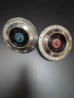 MOMO ステアリング ホーンボタン ヘルメットデザイン MOMO ステアリング ホーンボタン ヘルメットデザイン - メルカリ