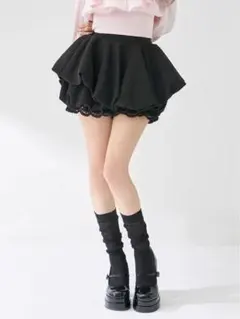 【新品・最安値】DarichボリュームバルーンミニスカートブラックFreeサイズのサムネイル