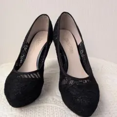 ☆美品☆ブラックレースピンヒール　22.5cm