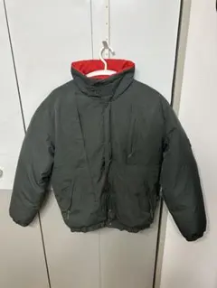 カーキ ダウンジャケット