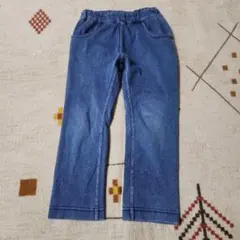 Item thumbnail for item f3b3f518-0cef-4656-9f8d-e6a36fc6ed0e