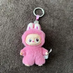 POPMART ラブブ イニシャルシリーズぬいぐるみペンダント Q