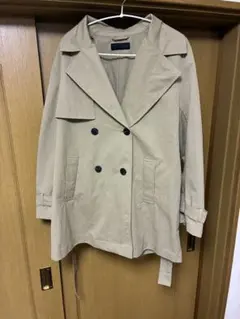 ZARA ベージュ ダブルブレスト トレンチコート