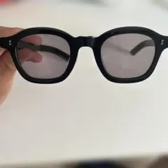 サングラス ブラック ウェリントン型のサムネイル