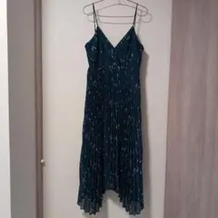 キャミソールプリーツロングワンピース　ユニクロ　L