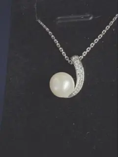 人工 イミテーションパールとジルコニアのネックレス シルバー色 アジャスター付き