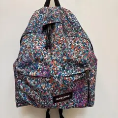 EASTPAK イーストパック　カラフルドットリュックのサムネイル