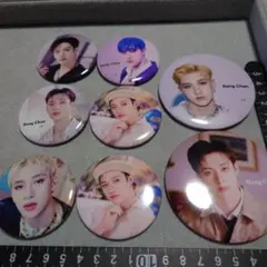 2026年最新】スキズ缶バッジの人気アイテム - メルカリ