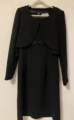 喪服ブラックフォーマル7号2ピース