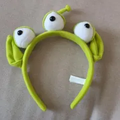 Item thumbnail for item bf15af4a-a204-402e-9ec2-0f5da6db2659