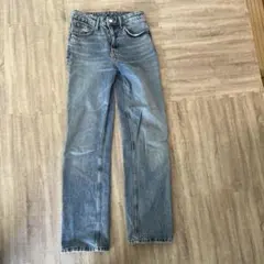 ZARA　ストレートデニム　36