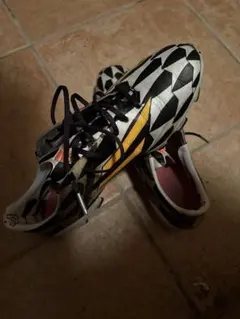 新品未使用　F50 25㎝　新品未使用　限定 2025年最新】アディゼロf50 25の人気アイテム - メルカリ