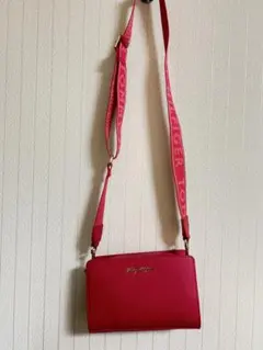 Tommy Hilfiger ピンクショルダーバッグミニサイズ取り外し可能紐