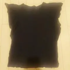 ユニクロ　黒 ノースリーブ フリルトップス