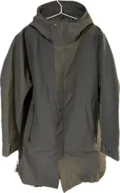 ナノユニバース　マウンテンパーカー