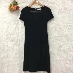 ★ピエール•カルダン★フォーマル ブラック ワンピース 【M】 膝下 礼服のサムネイル