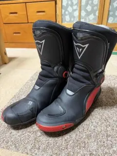 2026年最新】dainese ブーツの人気アイテム - メルカリ