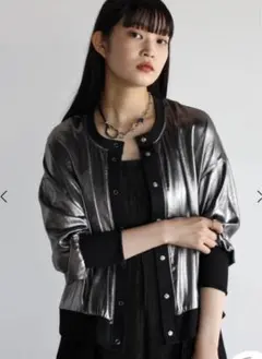RADIATE ラディエイト メタリックシルバー 長袖カーディガンのサムネイル