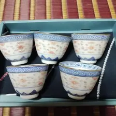 6■中国景徳鎮■煎茶道具 中国茶器【青華蛍手】急須 煎茶碗38客/茶器鉄瓶茶入 景徳鎮 ホタル陶器　6斗大茶具　（ トレー・急須・手付き茶碗4個 ）　　　中華食器 蛍 中国伝統 湯飲み 茶器 ティーポット ティーカップ 玲瓏  中国茶セット | I\u2019sキッチン