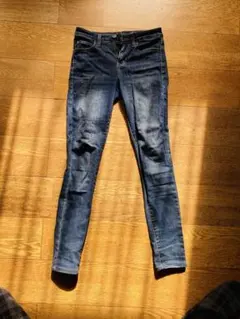 UNIQLO スキニーデニム