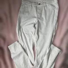 UNIQLO ストライプ カジュアルパンツ Lサイズしろ美品