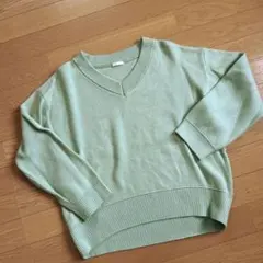 GU Vネック長袖ニット ライトグリーン