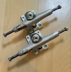 スケボー 足回りセット VENTURE スピットファイア - メルカリ