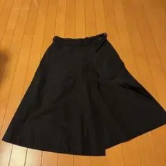 MARGARET HOWELL ラップ風フレアスカート ブラック IIIのサムネイル