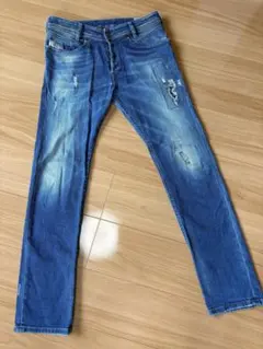 DIESEL IAKOP W28 スリムテーパードデニム